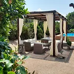 Casa Rosmarino - Villaggio Galanu *